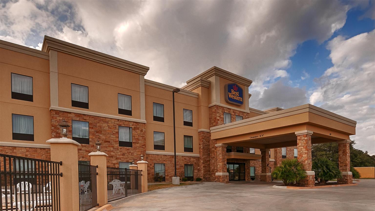 Best Western Bastrop Pines Inn Eksteriør bilde