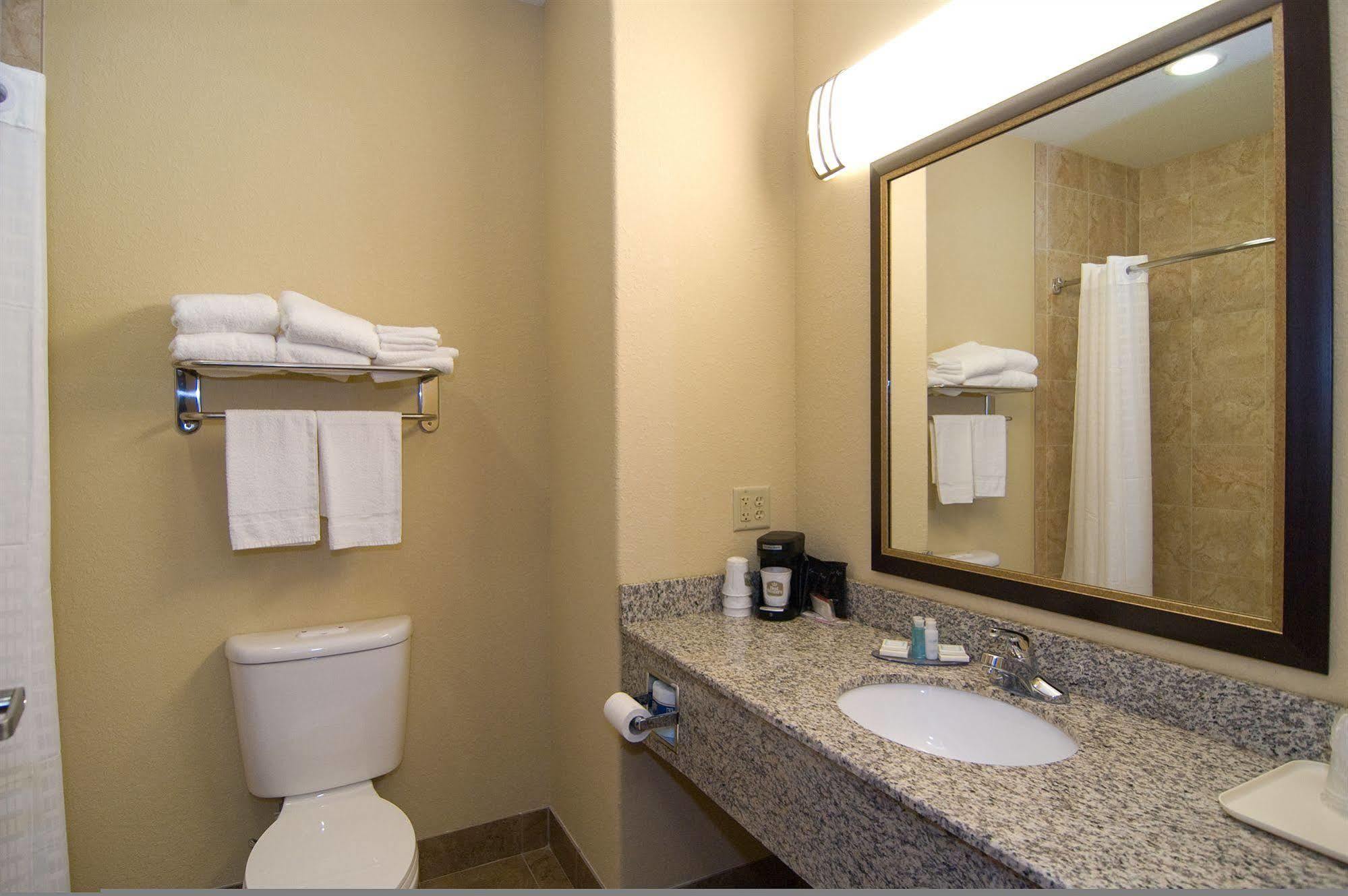 Best Western Bastrop Pines Inn Eksteriør bilde